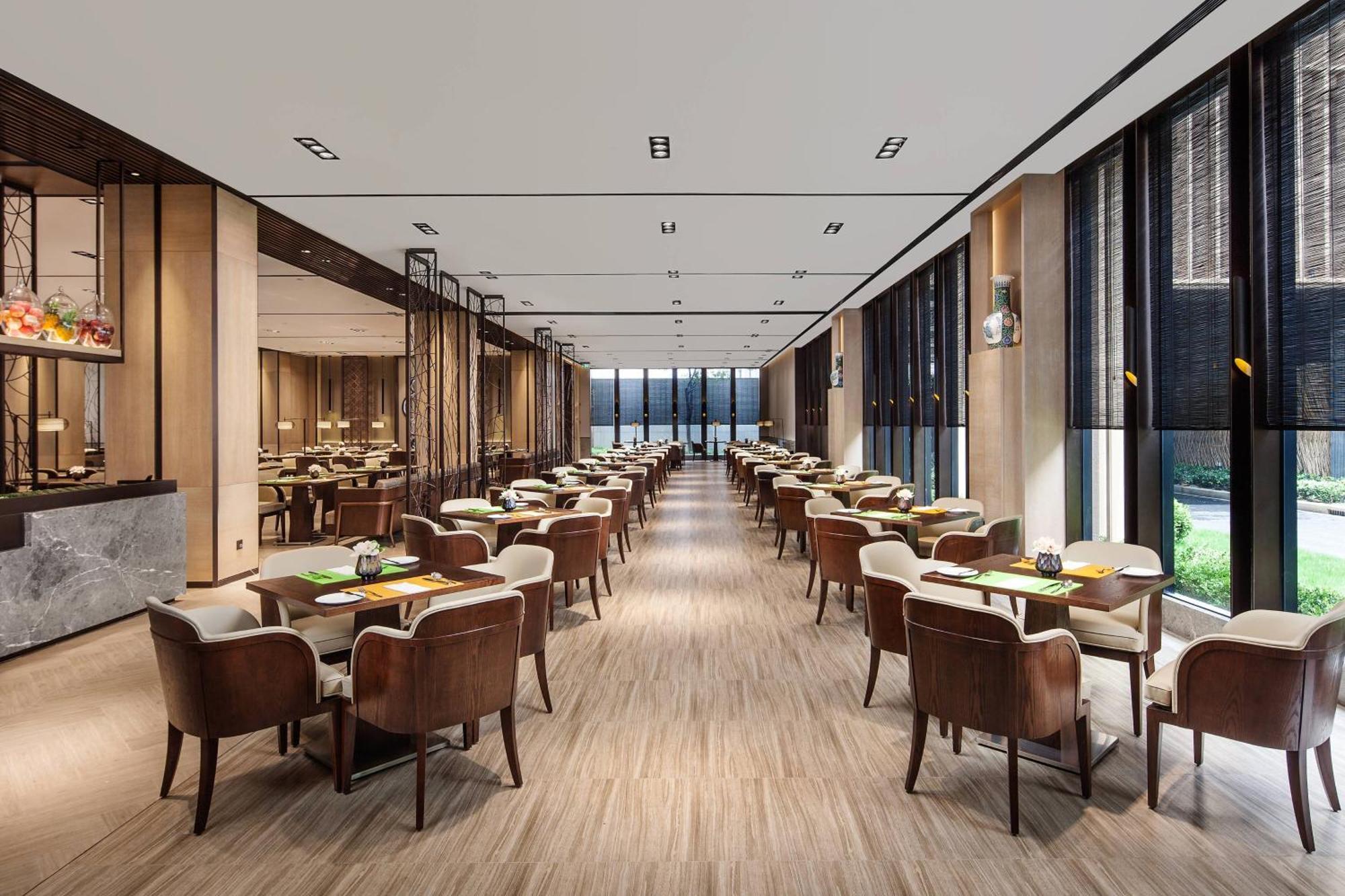Courtyard By Marriott Shanghai International Tourism And Resorts Zone Exterior foto