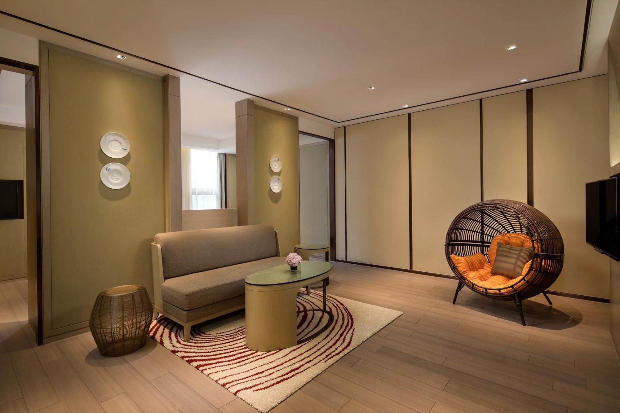 Courtyard By Marriott Shanghai International Tourism And Resorts Zone Exterior foto
